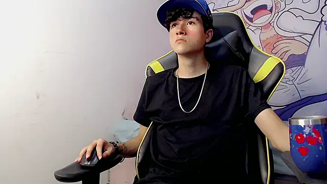 johnny cagee online show from January 2025 04:05:01 AM