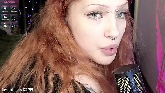 Snapshot of violetviolator chatting on February 2025 01:08:02 PM violetviolator online show from February 2025 01:08:02 PM