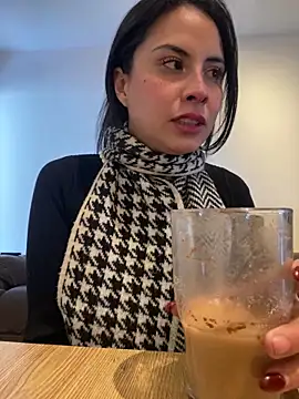 Effyvice13 online show from February 2026 03:59:01 PM