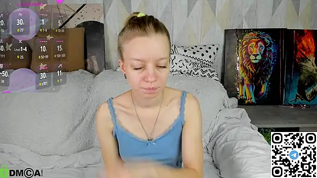 Michelle Blond online show from October 2025 08:03:01 AM