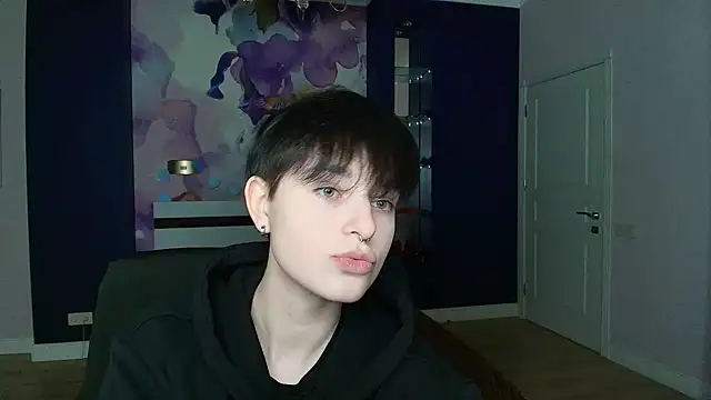 EmiliaYours online show from December 2024 03:43:02 PM