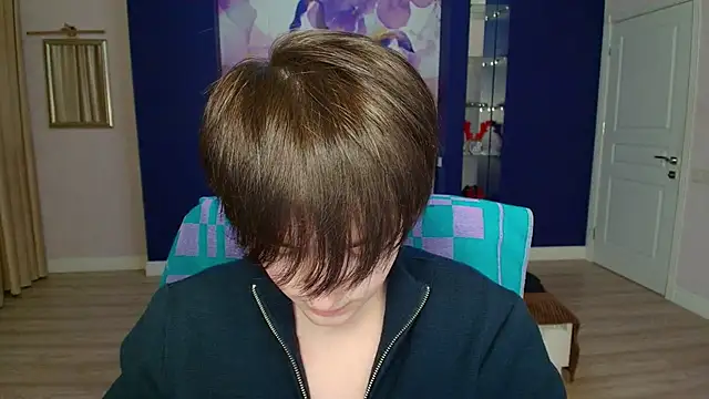 EmiliaYours online show from February 2025 03:47:01 PM