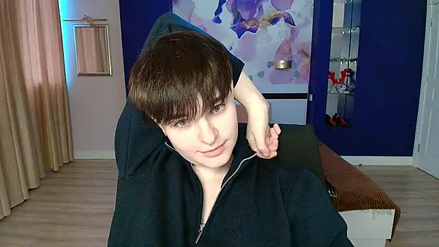 EmiliaYours online show from March 2025 01:16:02 PM