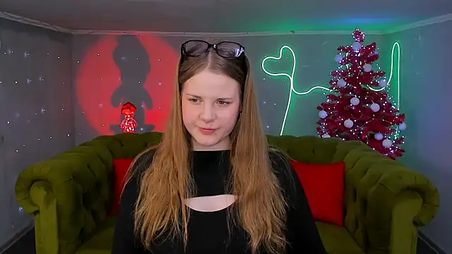 holy kitty online show from January 2025 05:18:02 AM