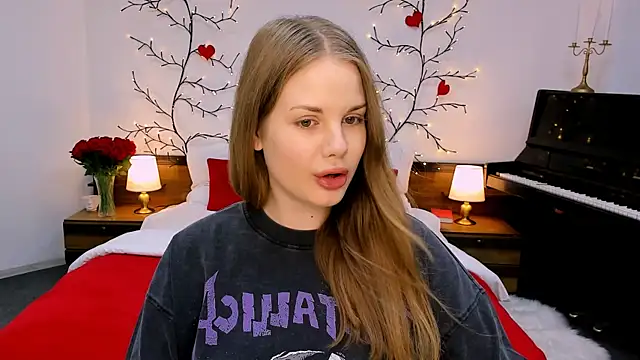 holy kitty online show from September 2025 09:20:01 AM