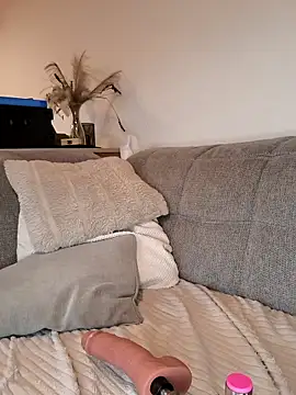 Secret couple  online show from October 2025 05:52:01 AM