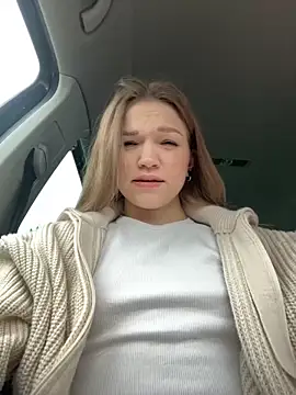 KitteCat online show from December 2024 08:40:01 AM