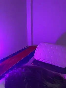 Snapshot of Cassie-millers chatting on January 2025 02:21:01 PM Cassie-millers online show from January 2025 02:21:01 PM