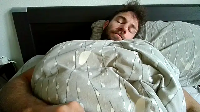 Snapshot of alpha-hunk chatting on October 2025 07:07:01 AM alpha-hunk online show from October 2025 07:07:01 AM