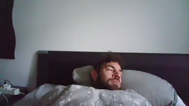 Snapshot of alpha-hunk chatting on October 2025 06:56:02 AM alpha-hunk online show from October 2025 06:56:02 AM