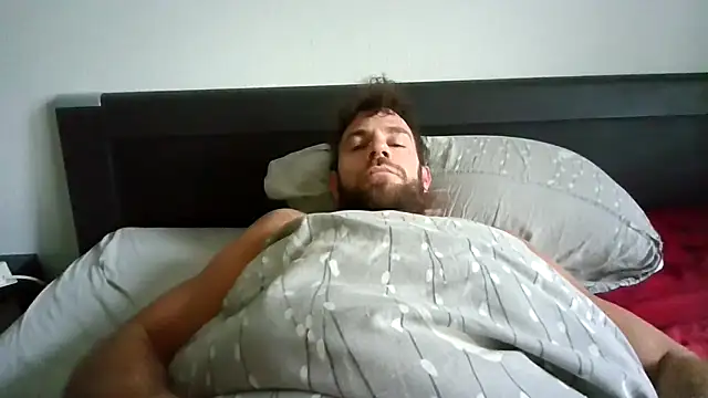 Snapshot of alpha-hunk chatting on October 2025 07:40:02 AM alpha-hunk online show from October 2025 07:40:02 AM