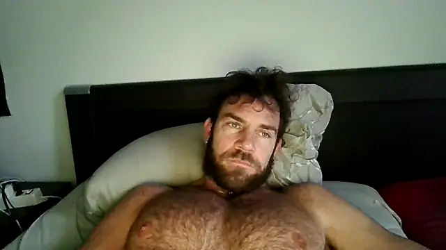 Snapshot of alpha-hunk chatting on October 2025 08:46:01 AM alpha-hunk online show from October 2025 08:46:01 AM