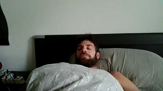 Snapshot of alpha-hunk chatting on October 2025 08:33:02 AM alpha-hunk online show from October 2025 08:33:02 AM