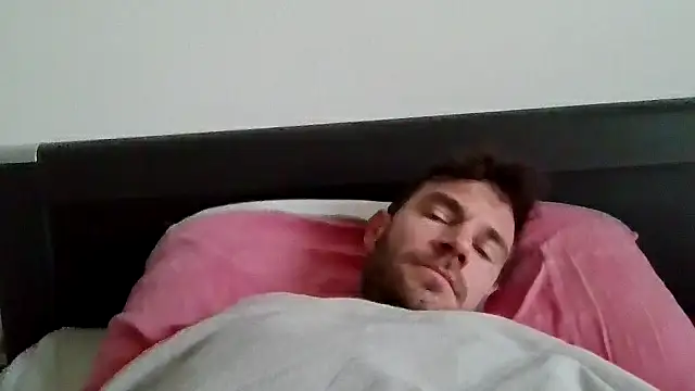 Snapshot of alpha-hunk chatting on November 2025 08:46:02 AM alpha-hunk online show from November 2025 08:46:02 AM