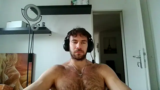 Snapshot of alpha-hunk chatting on December 2025 01:39:01 PM alpha-hunk online show from December 2025 01:39:01 PM