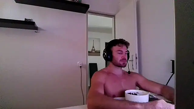 Snapshot of alpha-hunk chatting on July 2026 10:31:02 AM alpha-hunk online show from July 2026 10:31:02 AM