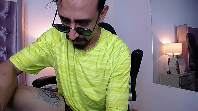 Sr Magnus  online show from September 2025 06:39:01 AM