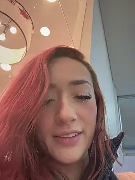 ariiel  online show from December 2024 05:52:02 PM