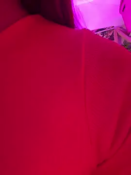 ariiel  online show from December 2025 01:16:02 PM