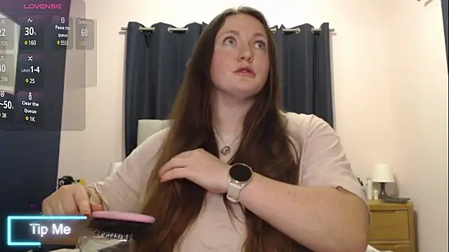 Snapshot of BustyBonnieUK chatting on December 2024 09:52:01 PM BustyBonnieUK online show from December 2024 09:52:01 PM