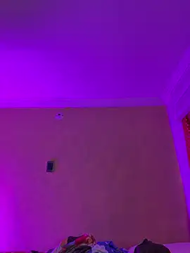 aurora divine online show from March 2026 09:11:01 PM