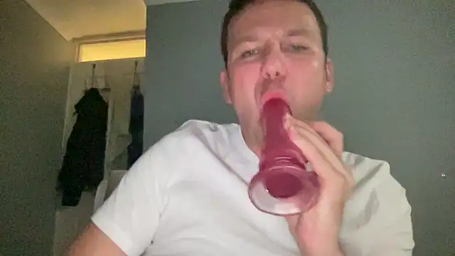 Snapshot of GotItGoin chatting on September 2025 08:47:02 PM GotItGoin online show from September 2025 08:47:02 PM