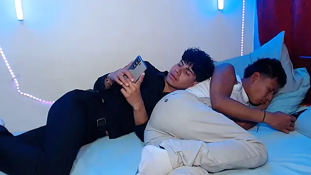 dani07- online show from October 2025 01:15:01 AM