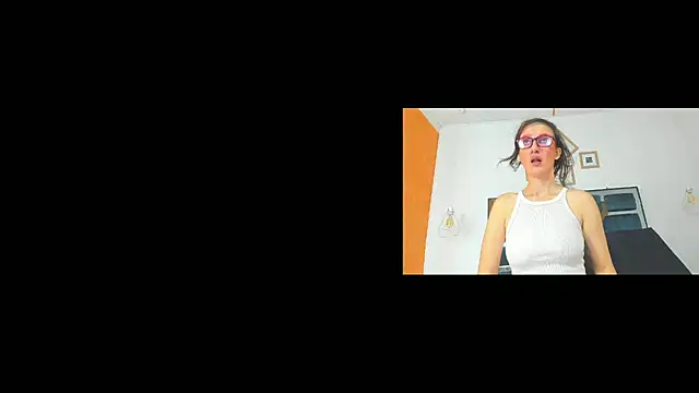 Snapshot of LolaBoobs chatting on July 2026 01:13:02 PM LolaBoobs online show from July 2026 01:13:02 PM
