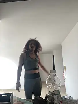 Snapshot of zahrivk1 chatting on March 2025 07:38:01 PM zahrivk1 online show from March 2025 07:38:01 PM