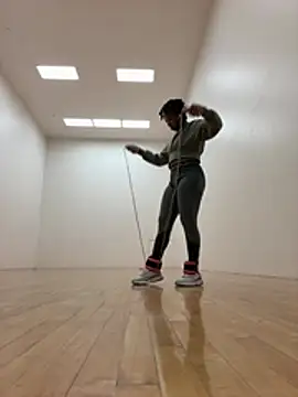 choclatepeaach online show from February 2026 09:13:01 PM