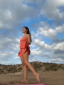 -OLYA- online show from October 2025 02:07:01 PM