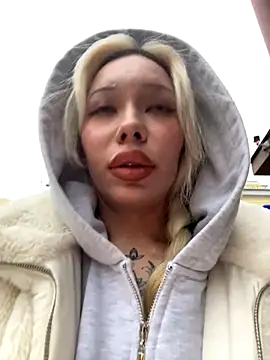 babydolll online show from November 2025 01:00:01 PM