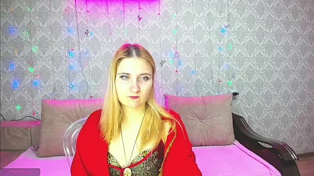 Miss Elsa  online show from March 2025 02:47:01 AM
