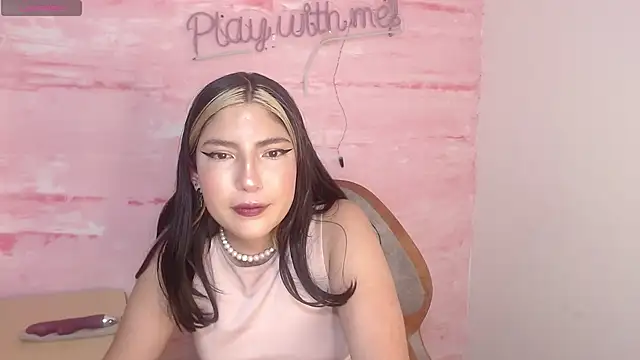 Sophia Watson  online show from December 2024 02:02:01 PM