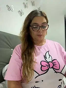 AntonellaAlondra4 online show from February 2025 03:54:01 AM