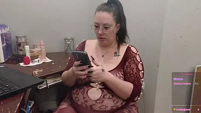 ThickGirlsDoItBetter online show from February 2026 10:36:01 PM