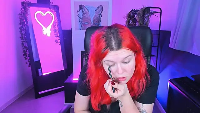 NielletaBlossom online show from January 2025 05:29:01 AM