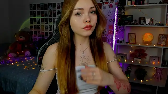 AkiraKatsu online show from October 2025 12:37:02 PM