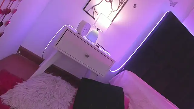 DesireSweet online show from February 2025 05:44:02 AM