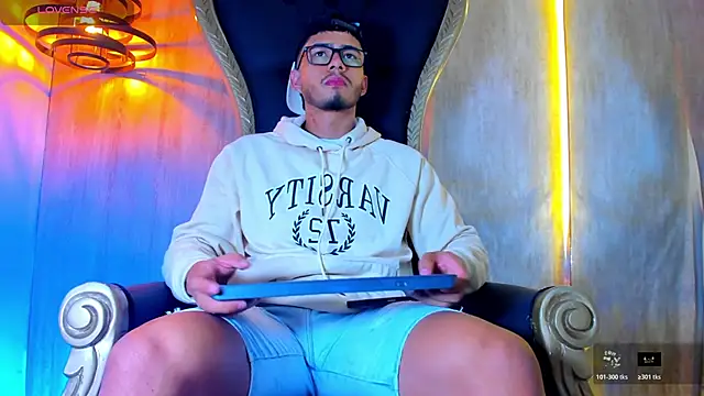 thaddeus king online show from November 2025 10:56:02 PM