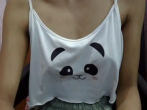 Cute Alaina online show from September 2025 01:09:02 AM