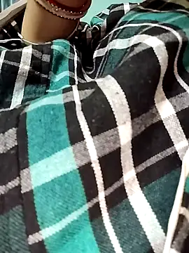 Royalgirl667 online show from December 2024 04:25:02 PM