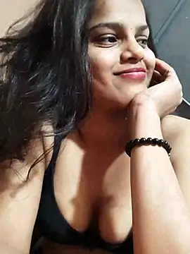 Snapshot of Rosy-Sharma chatting on February 2025 07:34:01 AM Rosy-Sharma online show from February 2025 07:34:01 AM