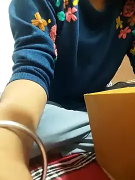 Snapshot of Rosy-Sharma chatting on February 2025 12:42:01 PM Rosy-Sharma online show from February 2025 12:42:01 PM