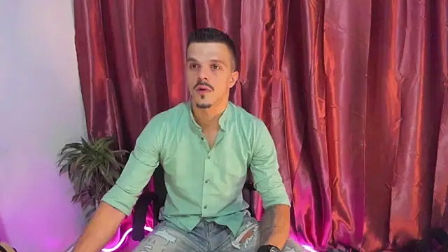 DonyBrown online show from October 2025 03:34:02 AM