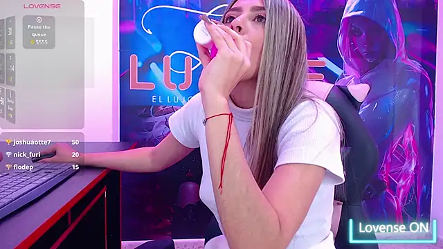 miacarperr1 online show from February 2025 12:49:01 AM