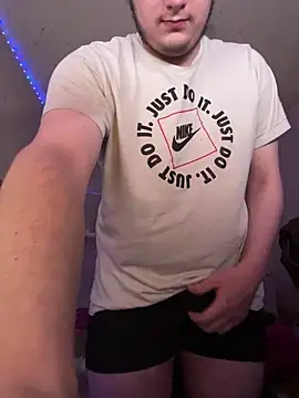 Lilian 701 online show from April 2026 08:18:01 PM