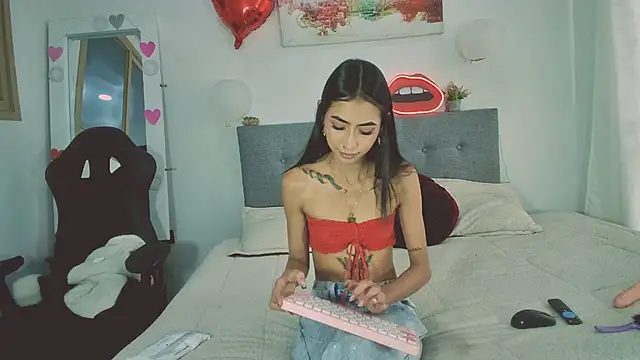 Amberx Sweet online show from March 2026 07:41:01 PM