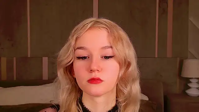 Snapshot of NaomiLoys chatting on February 2025 05:11:02 PM NaomiLoys online show from February 2025 05:11:02 PM