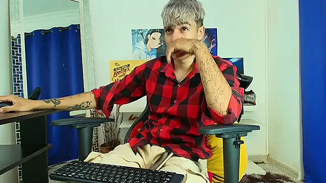 Snapshot of Zacktk7 chatting on March 2025 07:49:01 PM Zacktk7 online show from March 2025 07:49:01 PM